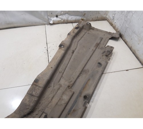 Защита днища (правая)