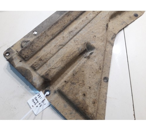 Защита днища (правая)