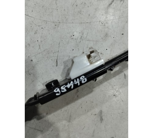 Механизм регулировки подъема ремня безопасности (передний правый)