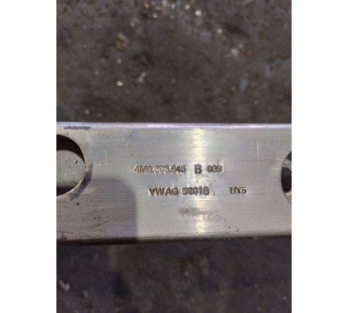 Распорка стоек