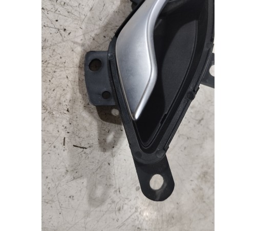 Ручка двери задняя левая внутренняя