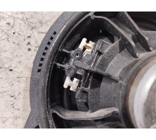 Динамик двери передний правый