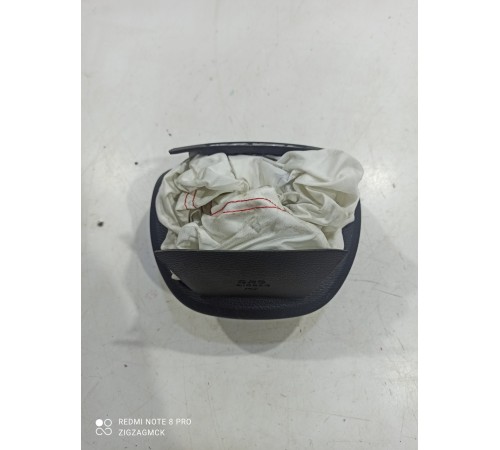 Подушка безопасности водителя