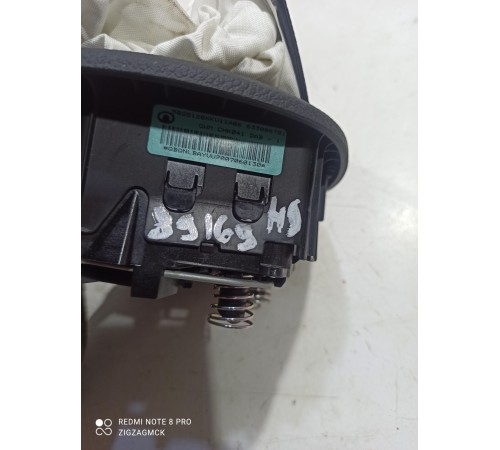 Подушка безопасности водителя