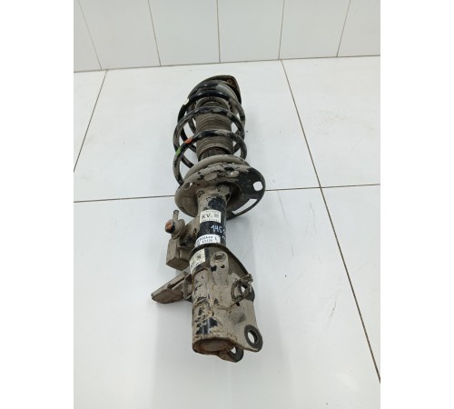 Амортизатор подвески передний левый в сборе