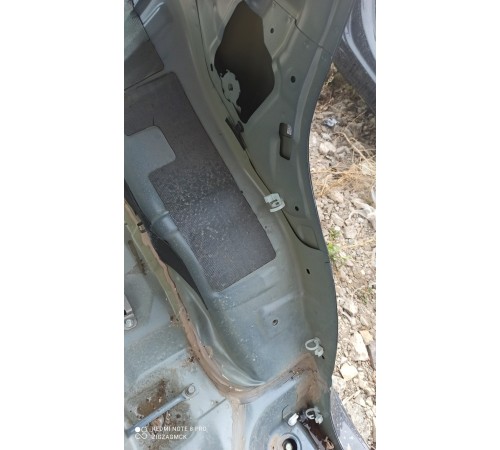 Окорок заднего левого крыла