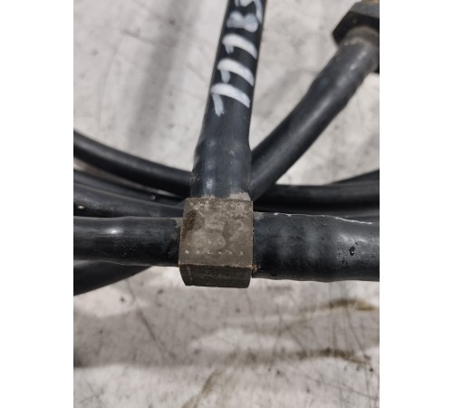 Штуцер тормозной системы с трубкой