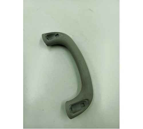 Ручка обшивки стойки лобового стекла правая