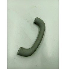 Ручка обшивки стойки лобового стекла правая