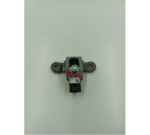 Датчик удара AirBag передний правый