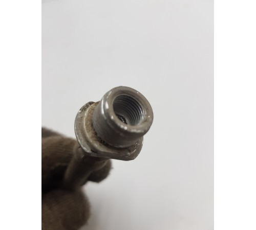 Тормозной шланг передний левый