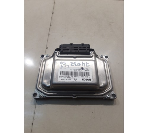 Блок управления двигателем