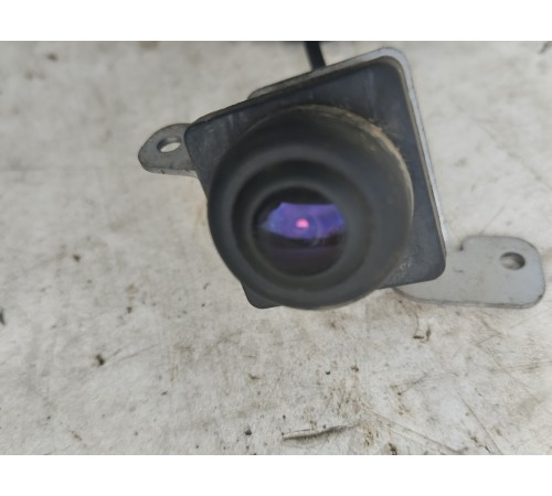 Камера обзора в зеркало левая