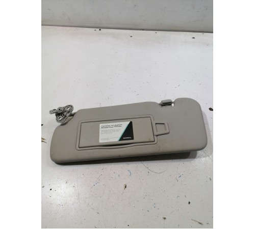  Козырек солнцезащитный левый