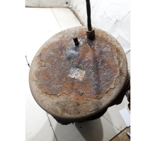 Пневмобаллон (пневмоподушка) задний правый передний