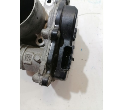 Дроссельная заслонка