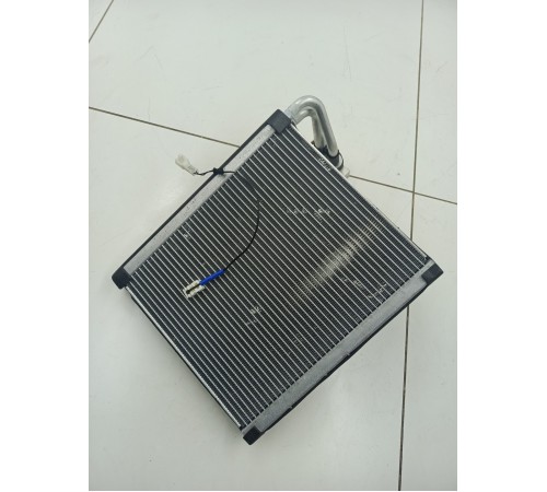 Испаритель кондиционера с клапаном