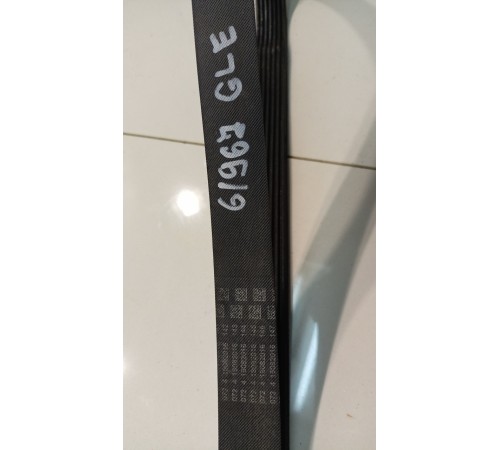 Ремень поликлиновый