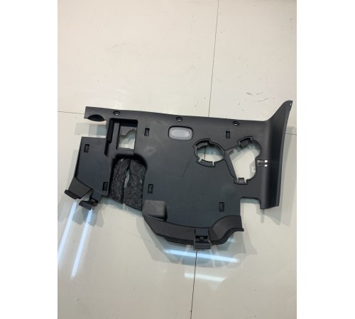 Накладка торпеды (левая)