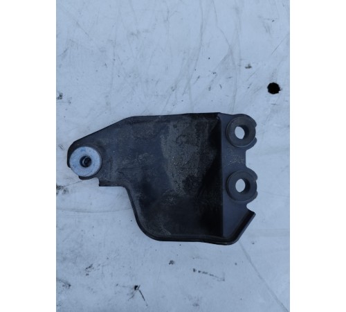 Кронштейн(крепление) опоры двигателя