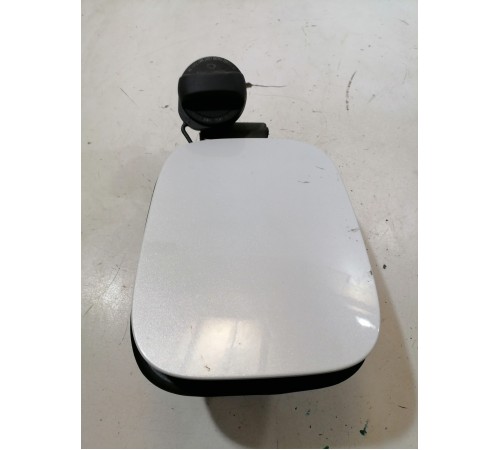 Лючок бензобака