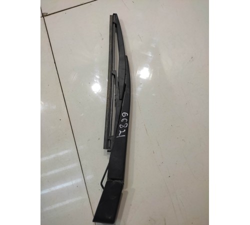 Дворник багажника