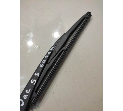 Дворник багажника