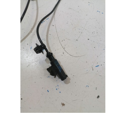 Датчик ABS передний правый