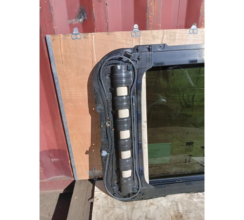 Люк крыши (панорама)