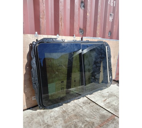 Люк крыши (панорама)