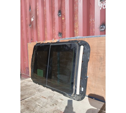 Люк крыши (панорама)