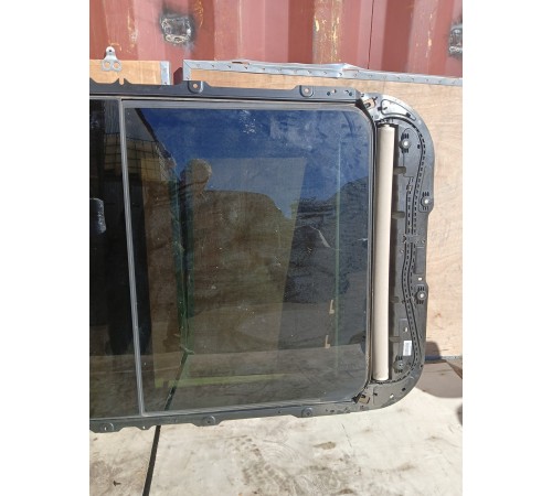 Люк крыши (панорама)