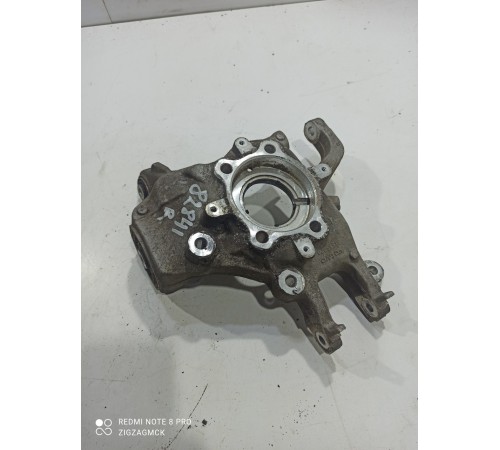 Кулак поворотный(задний правый)