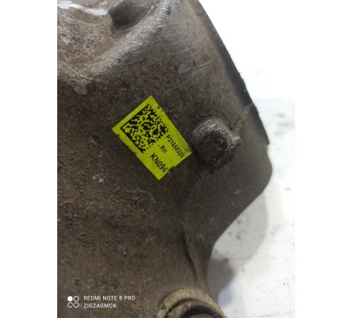 Кулак поворотный(задний правый)