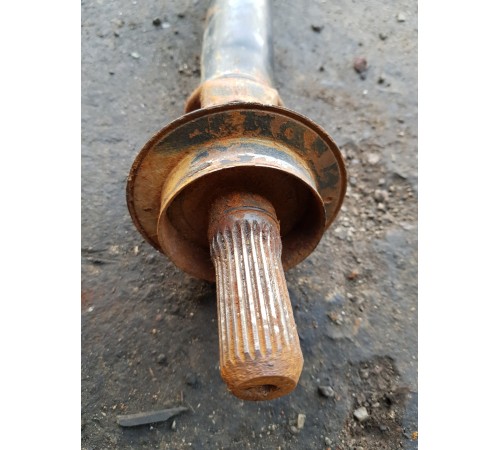 Карданный вал (передний)