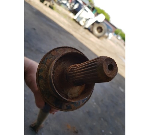 Карданный вал (передний)