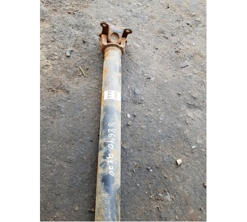 Карданный вал (передний)