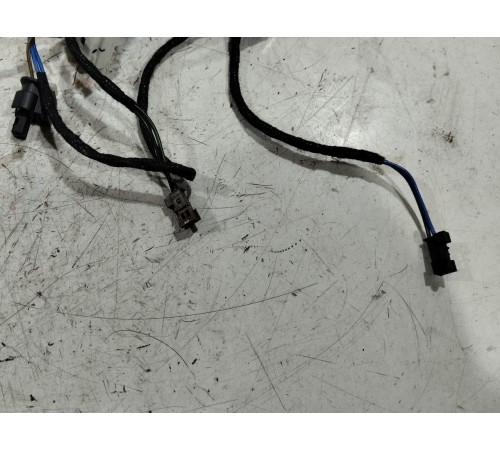 Электропроводка двери передняя левая