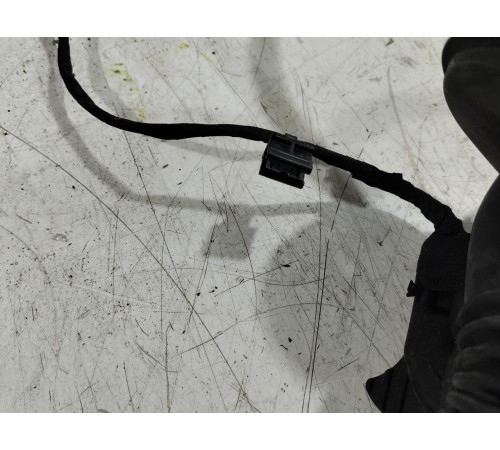 Электропроводка двери передняя левая