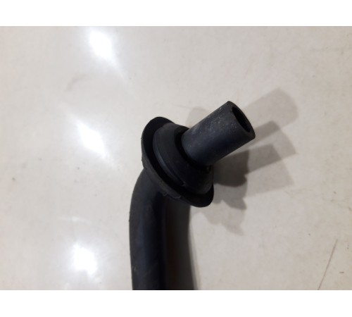 Патрубок системы охлаждения