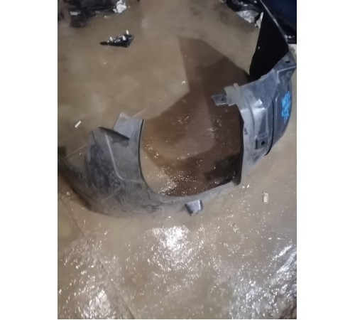 Локер (подкрылок) задний правый