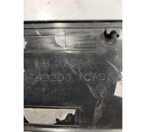 Молдинг двери(задний левый)