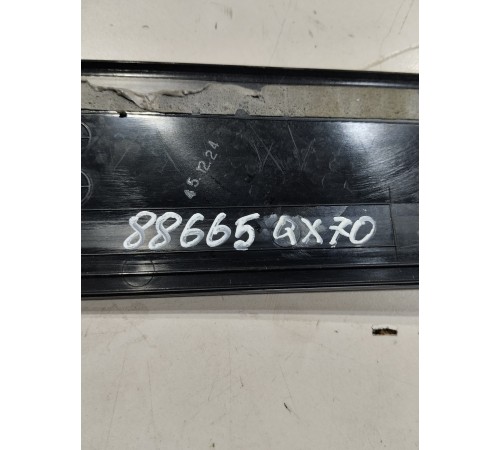 Молдинг двери(задний левый)