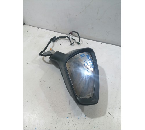 Зеркало боковое правое с камерой