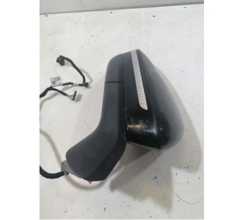 Зеркало боковое правое с камерой