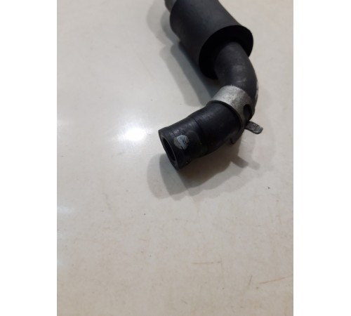 Патрубок системы охлаждения