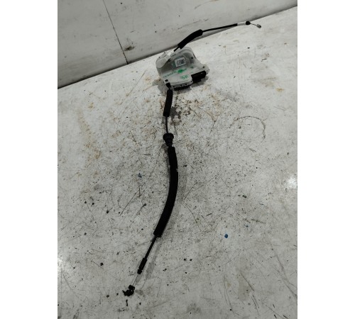 Замок двери задний правый