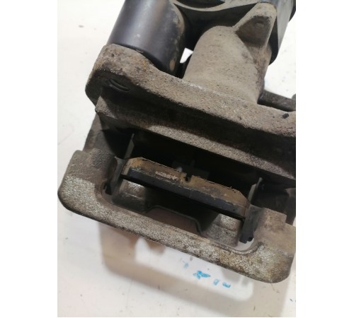 Суппорт задний правый