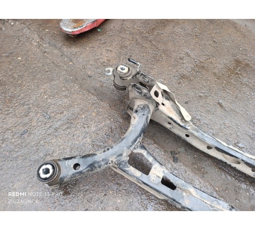 Подрамник задний