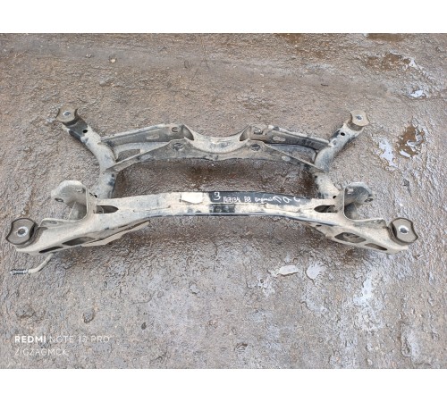 Подрамник задний